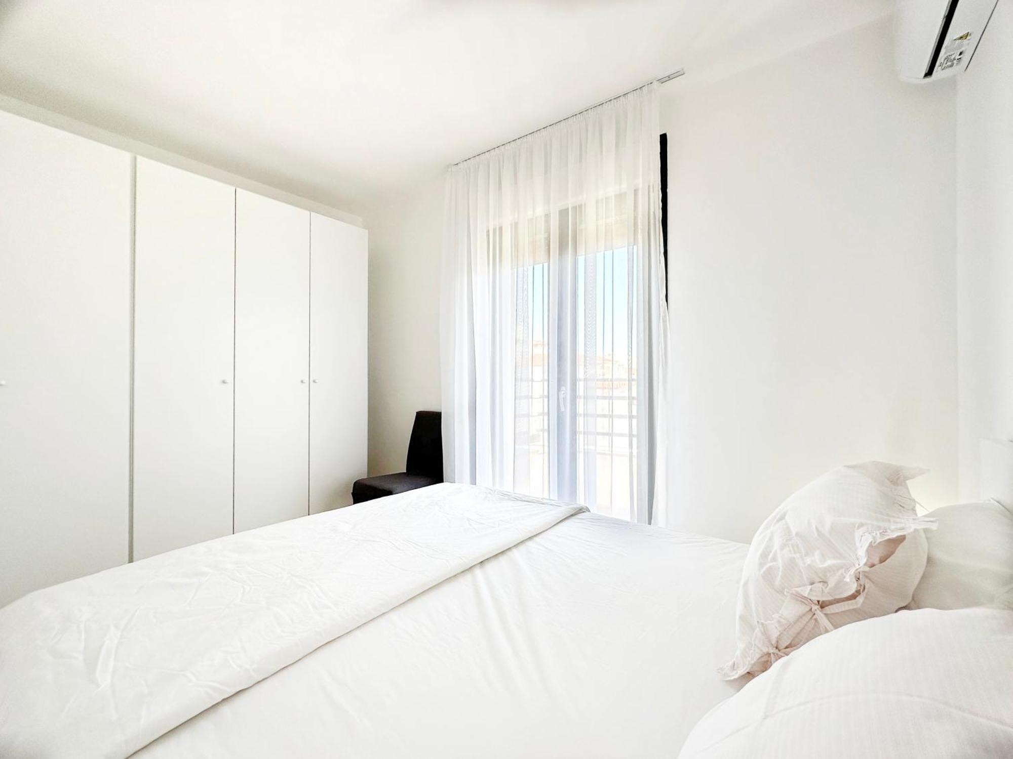 S'Akvarel 4 - Private Garage Apartment Split Luaran gambar