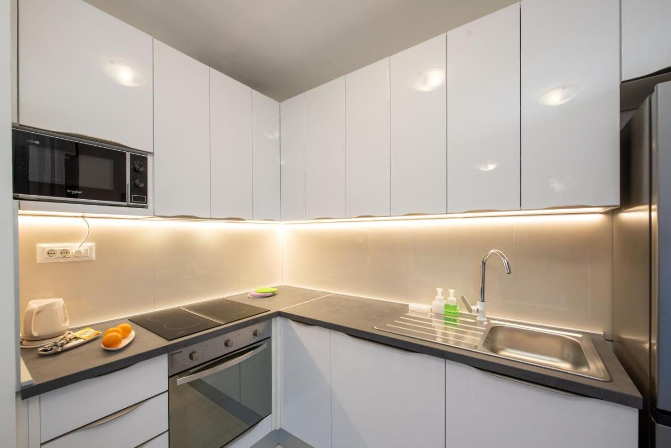S'Akvarel 4 - Private Garage Apartment Split Luaran gambar